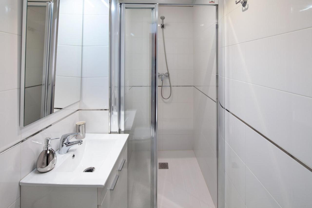 Wanderlust Malaga Apartamentos 3 Ngoại thất bức ảnh